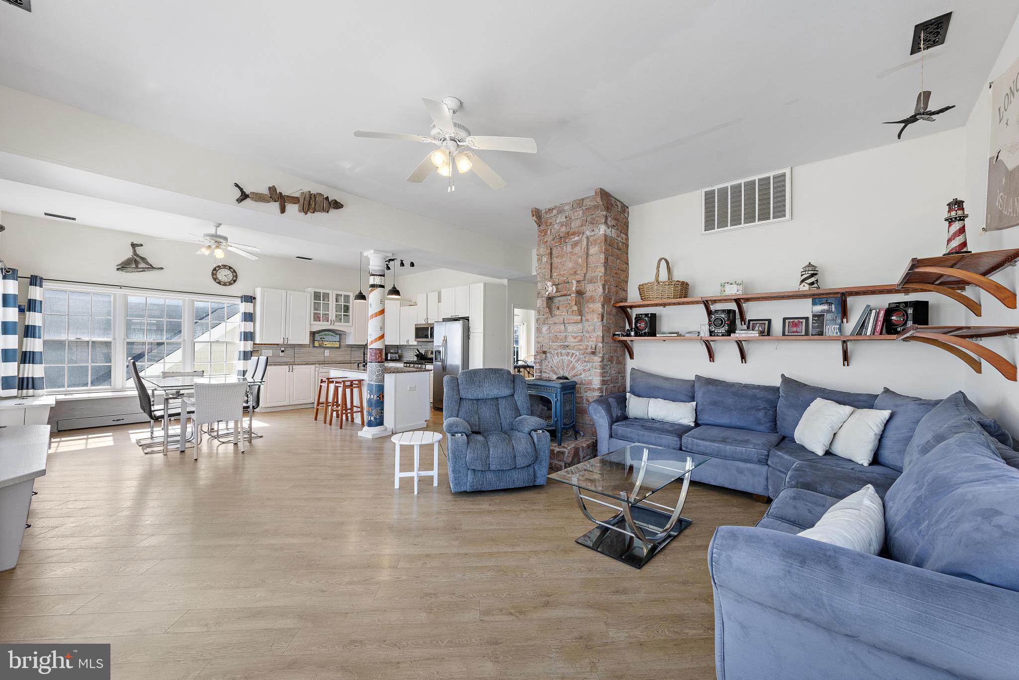 813 N OCEAN AVENUE
