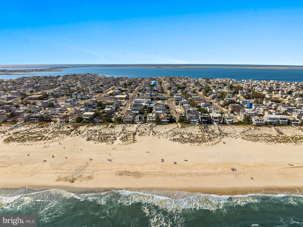 813 N OCEAN AVENUE
