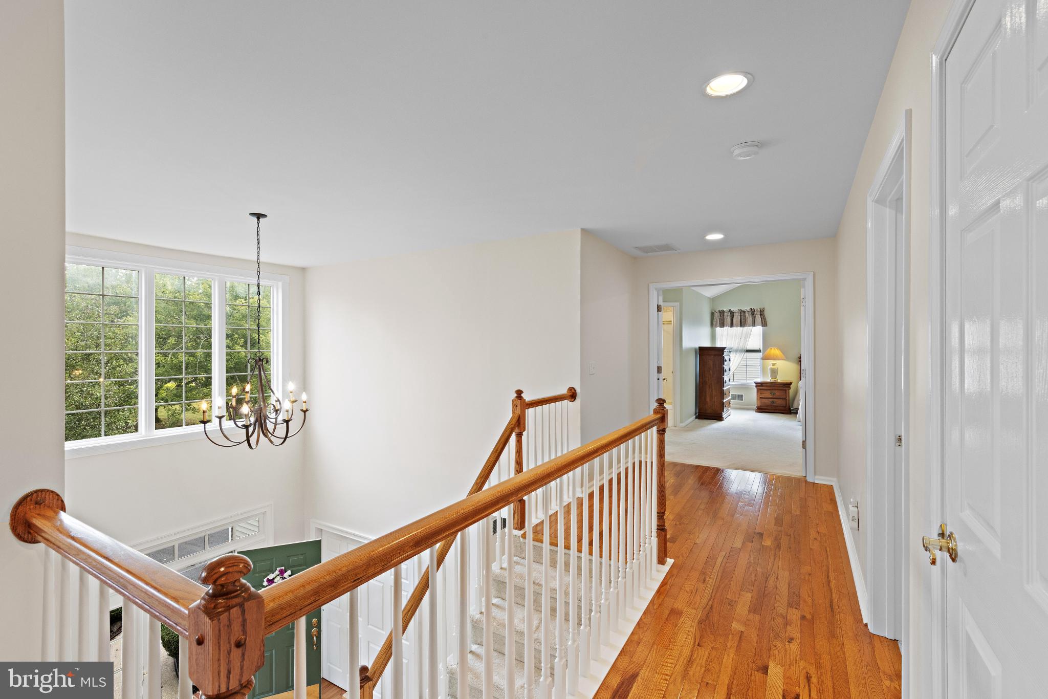 221 LAUREL COURT