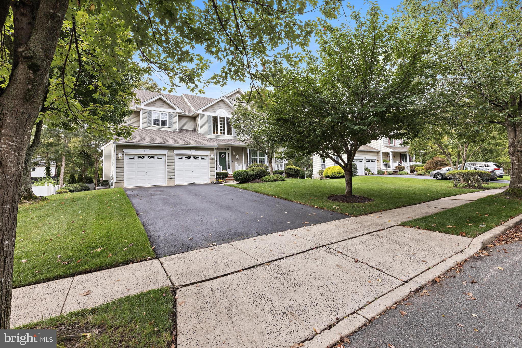 221 LAUREL COURT