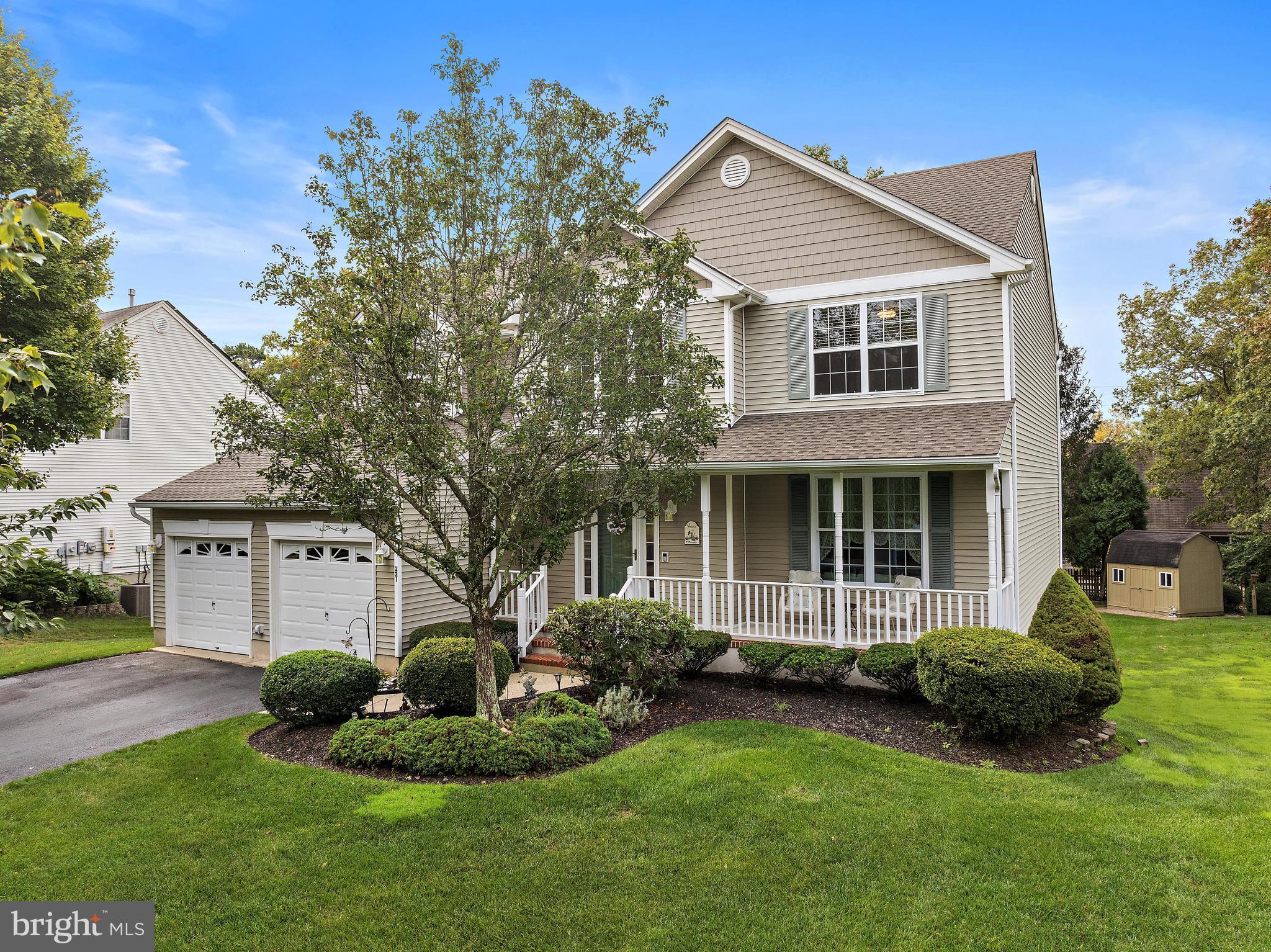 221 LAUREL COURT