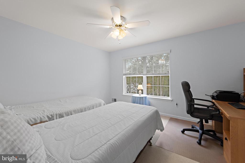 221 LAUREL COURT