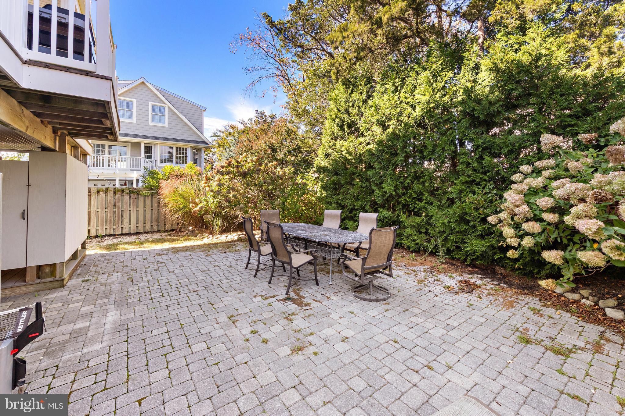 329 ESSEX AVENUE