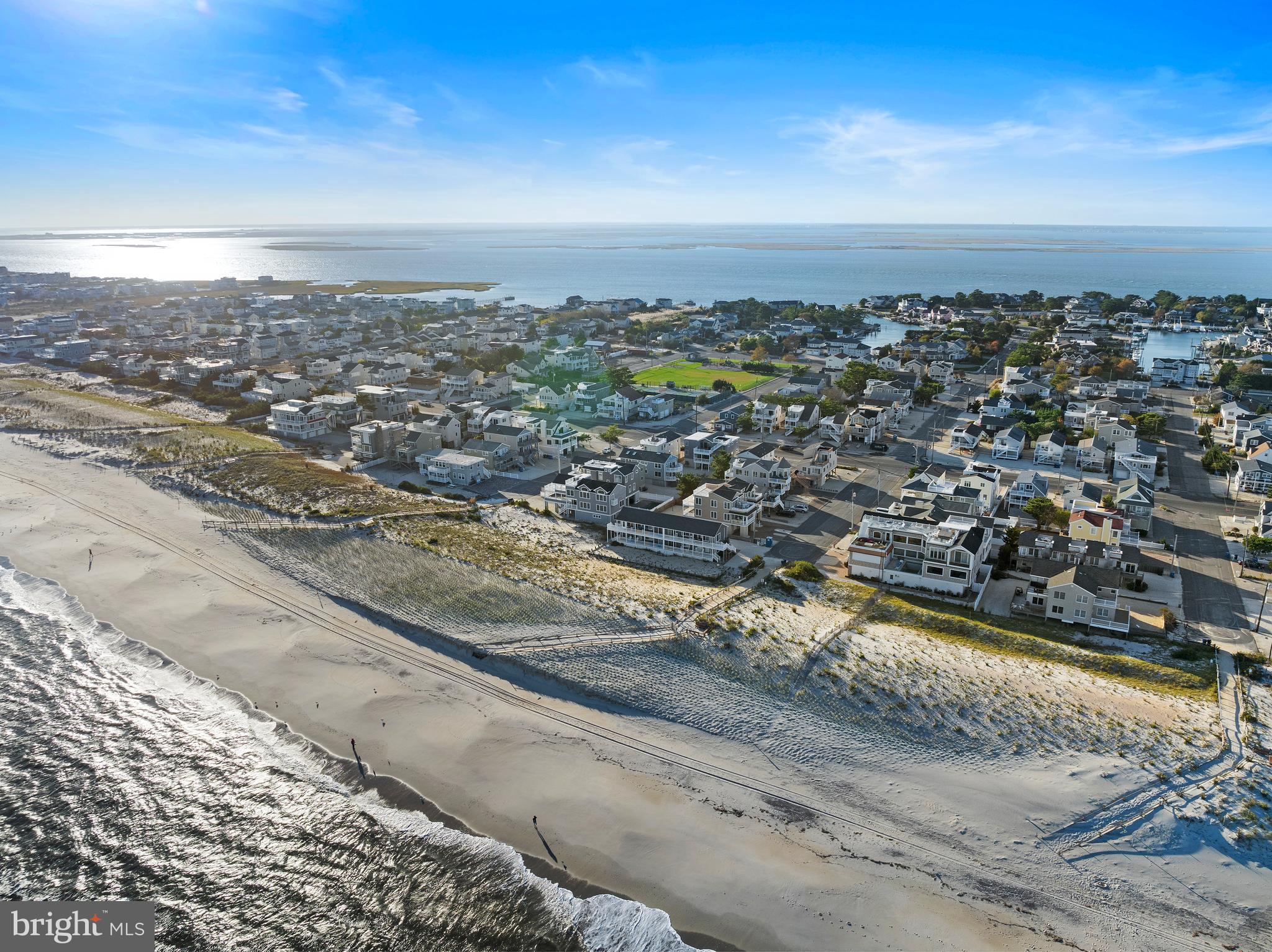 229 MERIVALE AVENUE A 1ST FLOOR