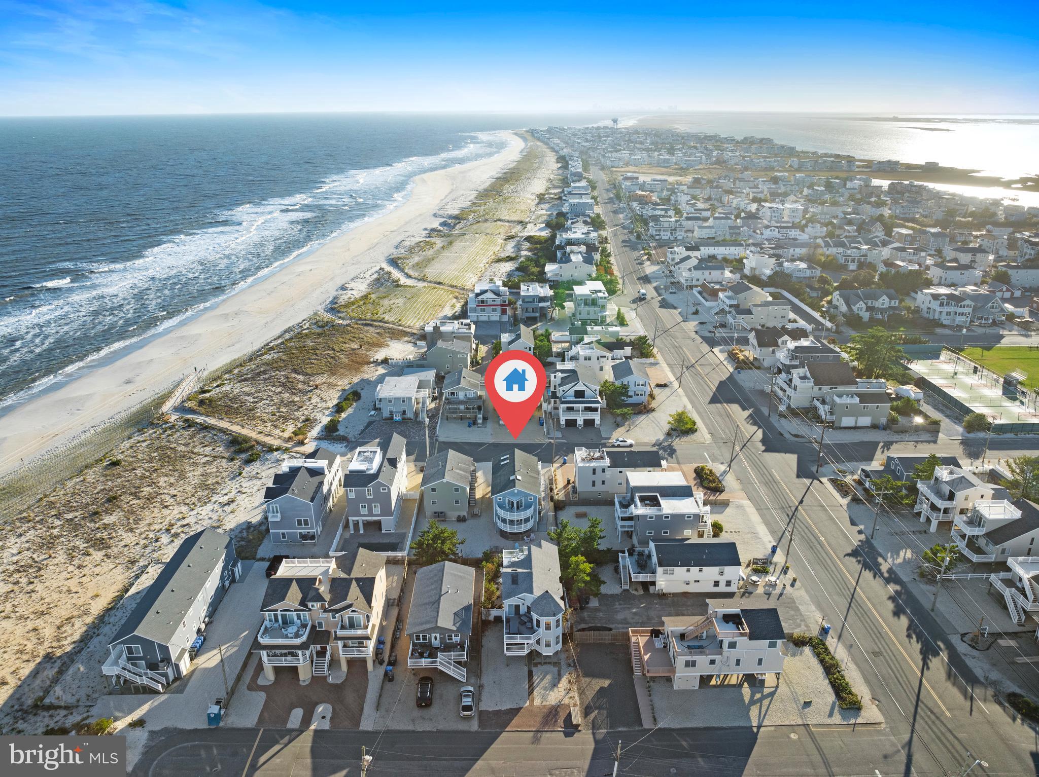 229 MERIVALE AVENUE A 1ST FLOOR