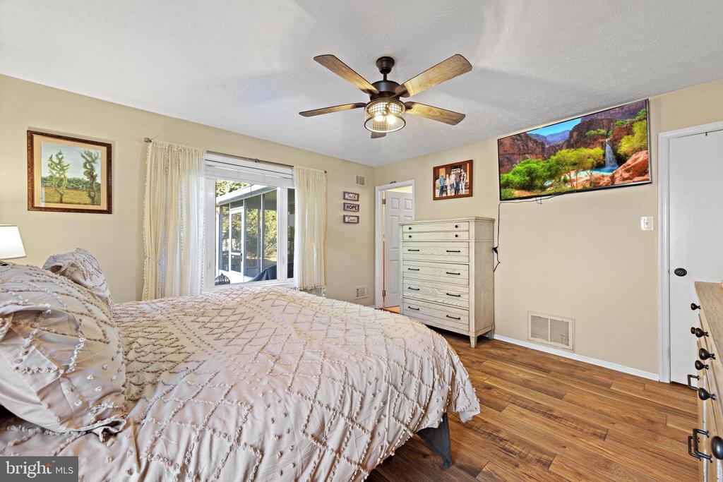 256 VALLEY FORGE DRIVE