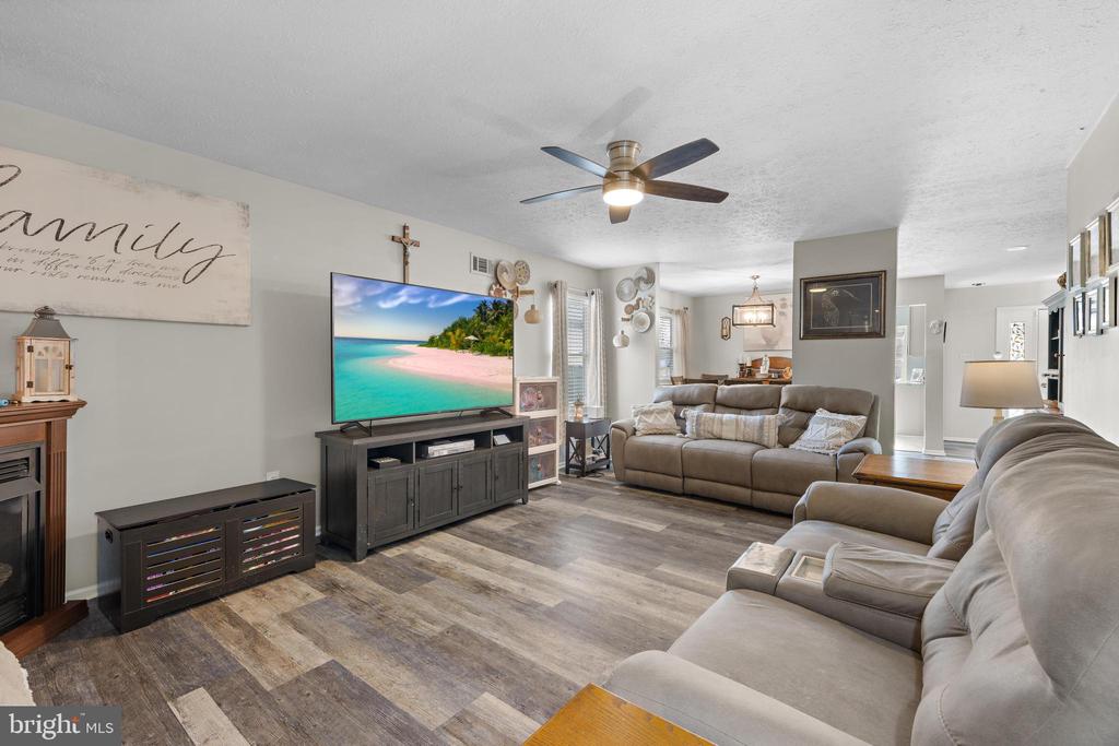 256 VALLEY FORGE DRIVE