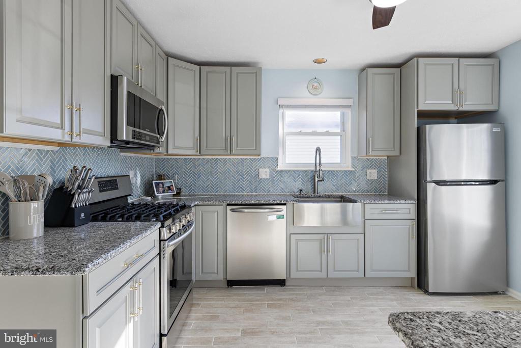 256 VALLEY FORGE DRIVE