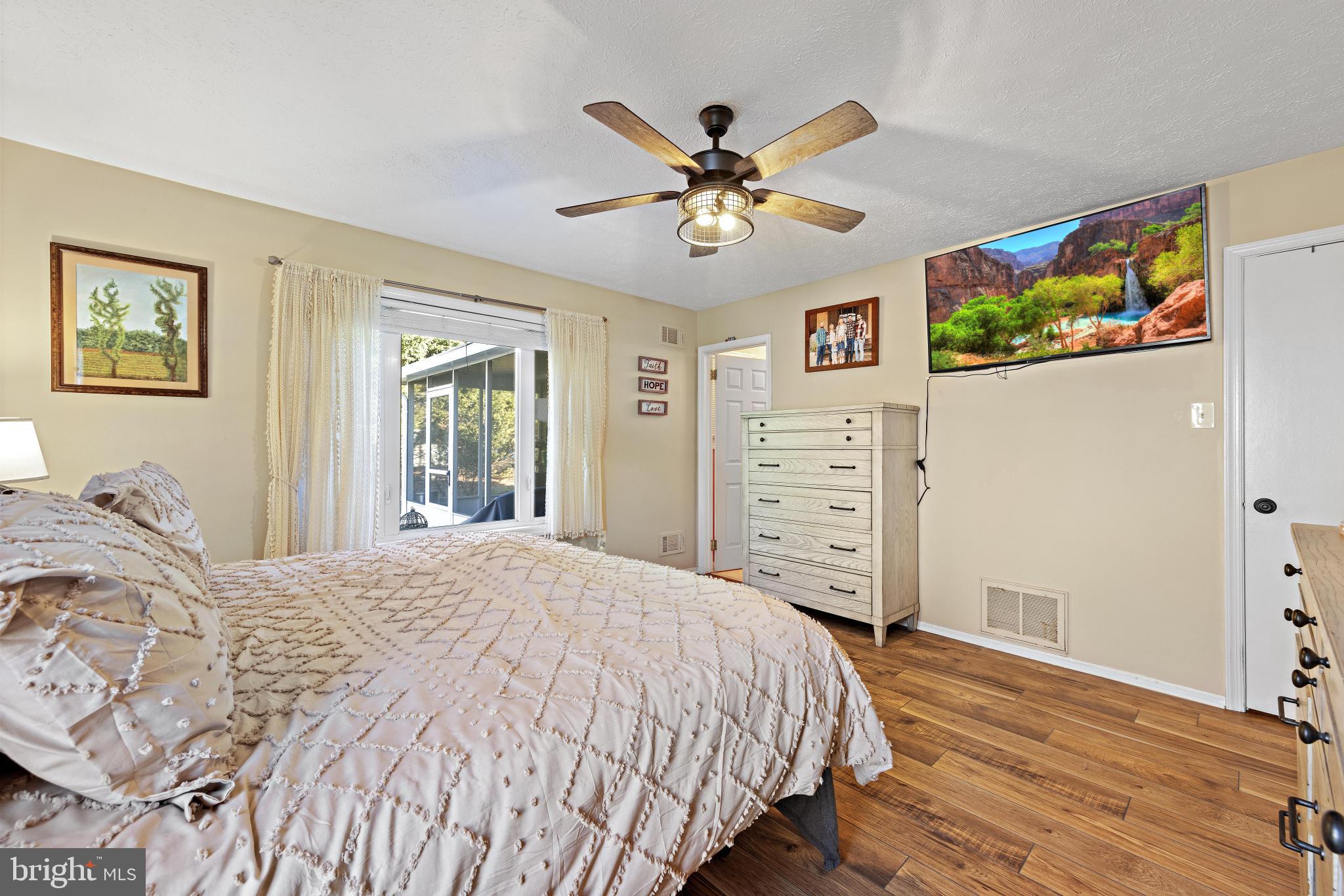 256 VALLEY FORGE DRIVE