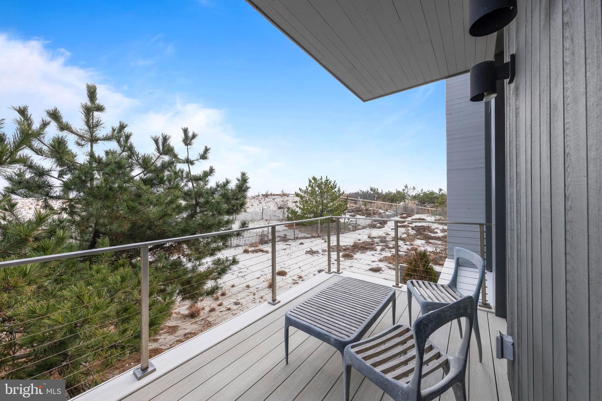 205 STRATFORD AVENUE