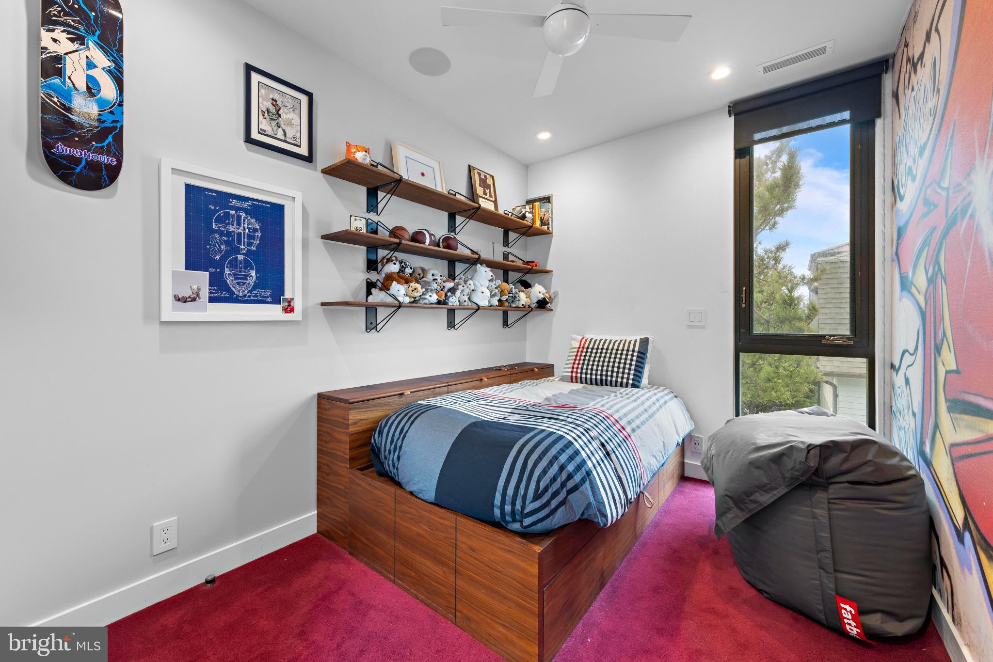 205 STRATFORD AVENUE