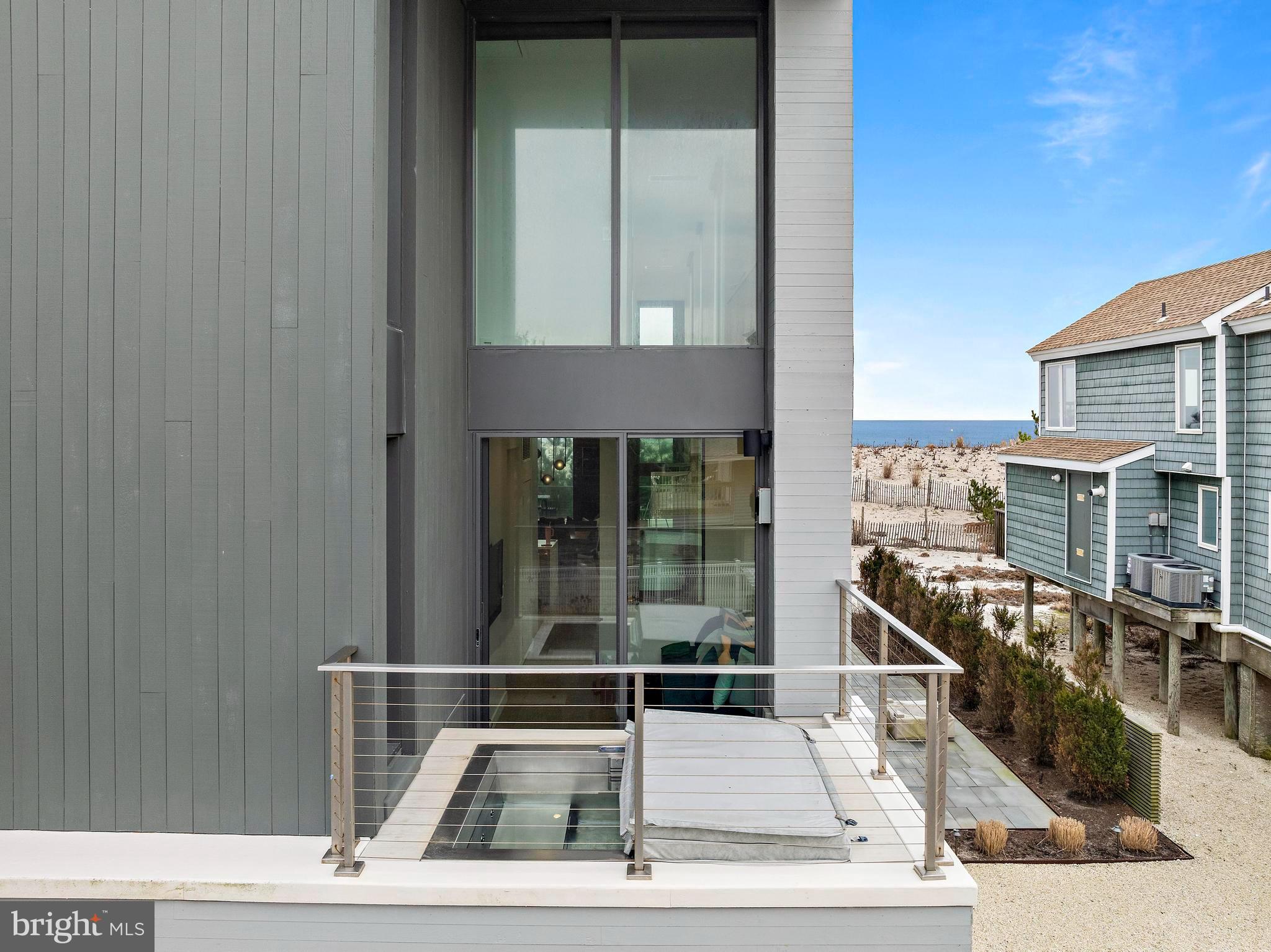 205 STRATFORD AVENUE