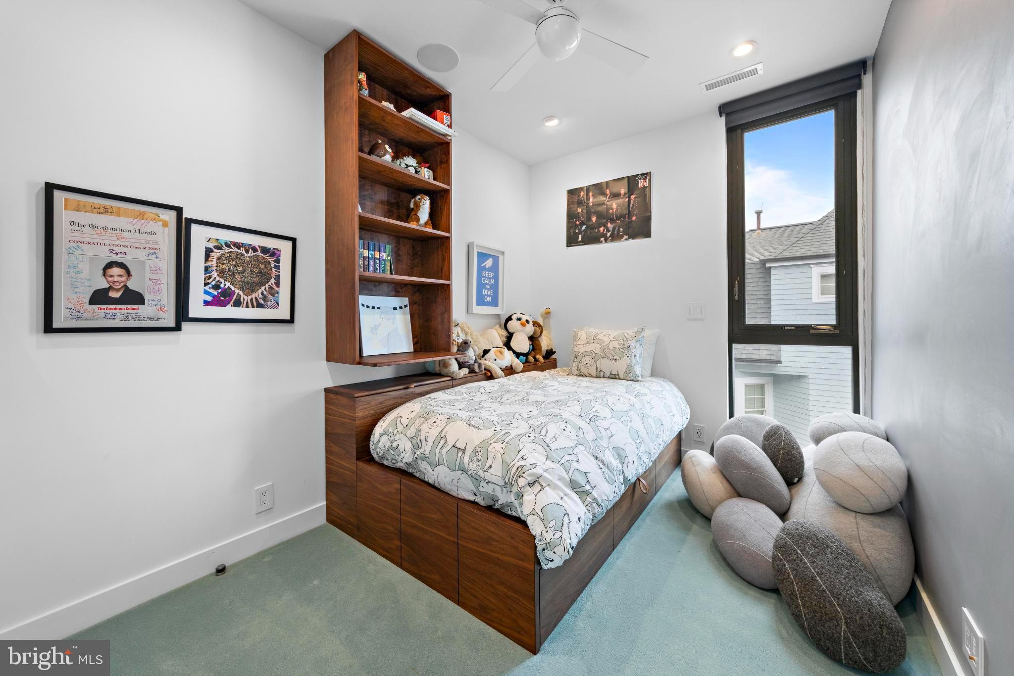 205 STRATFORD AVENUE