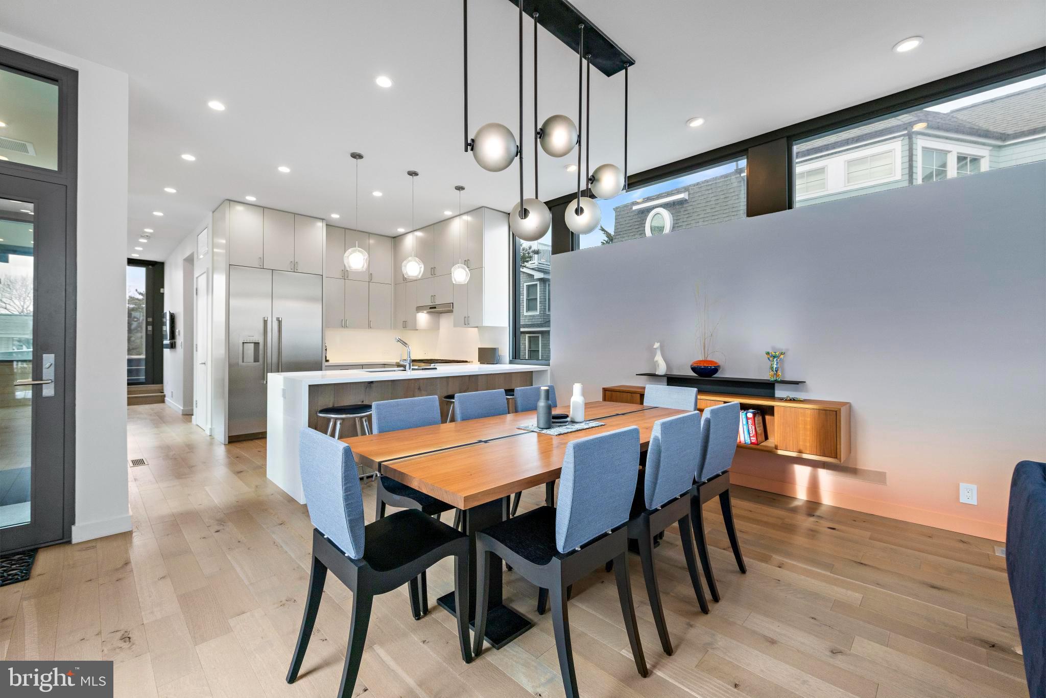 205 STRATFORD AVENUE