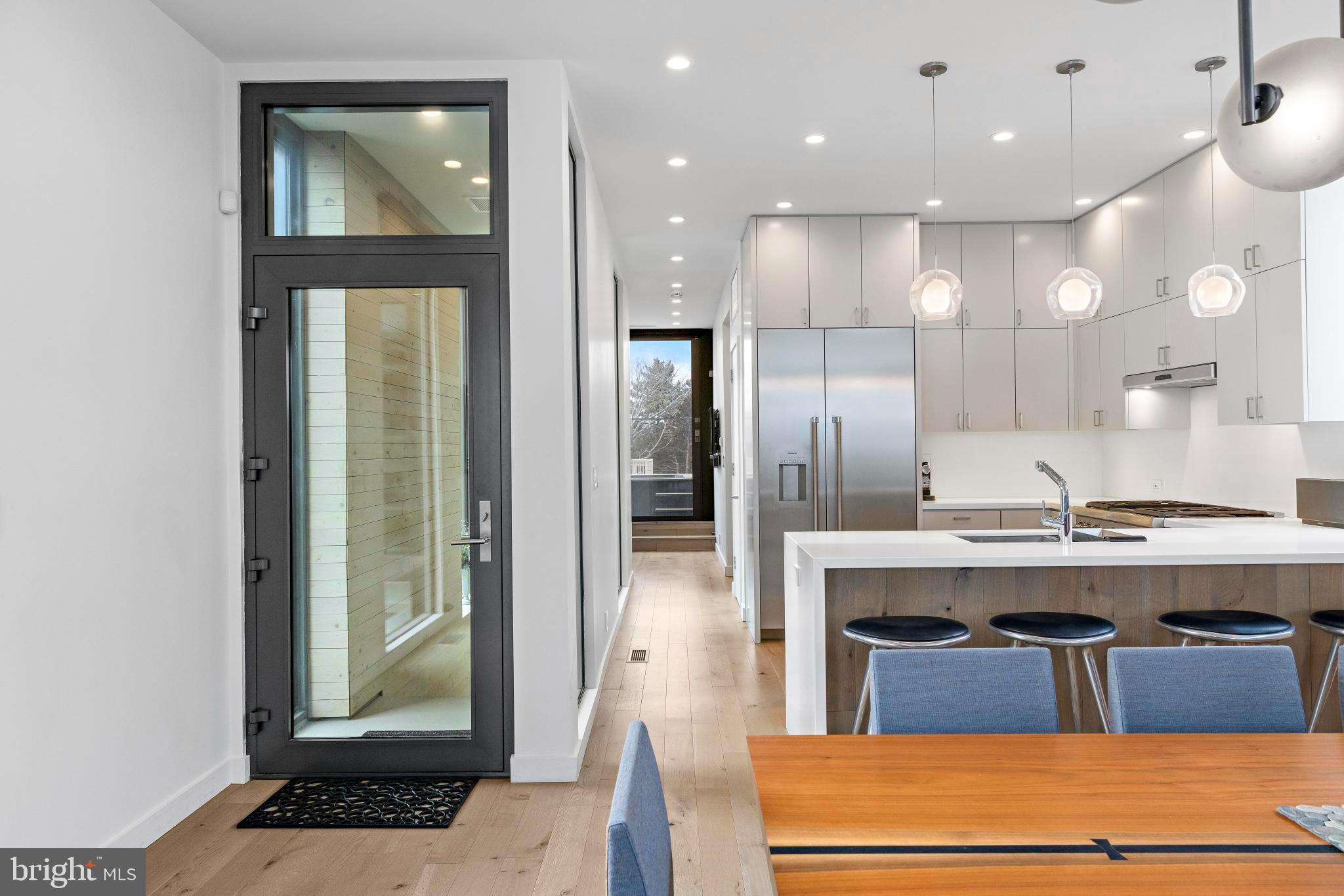 205 STRATFORD AVENUE