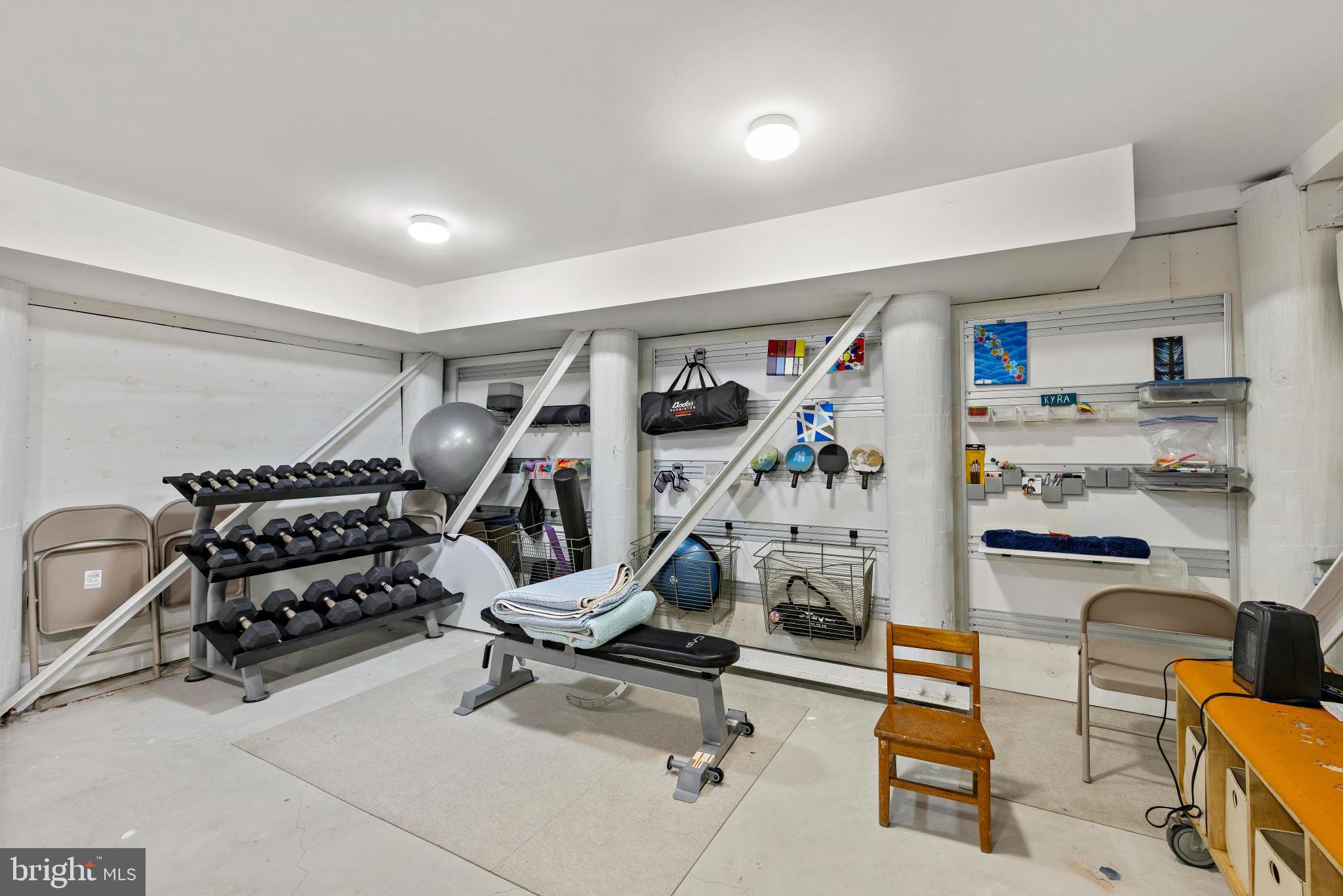 205 STRATFORD AVENUE