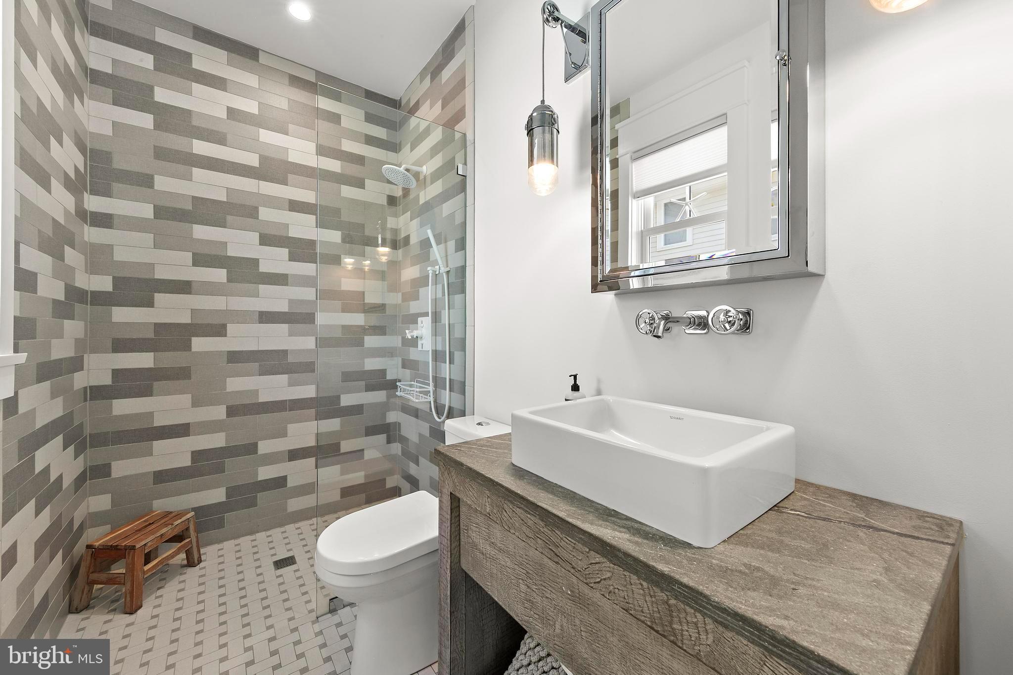 917 S ATLANTIC AVENUE