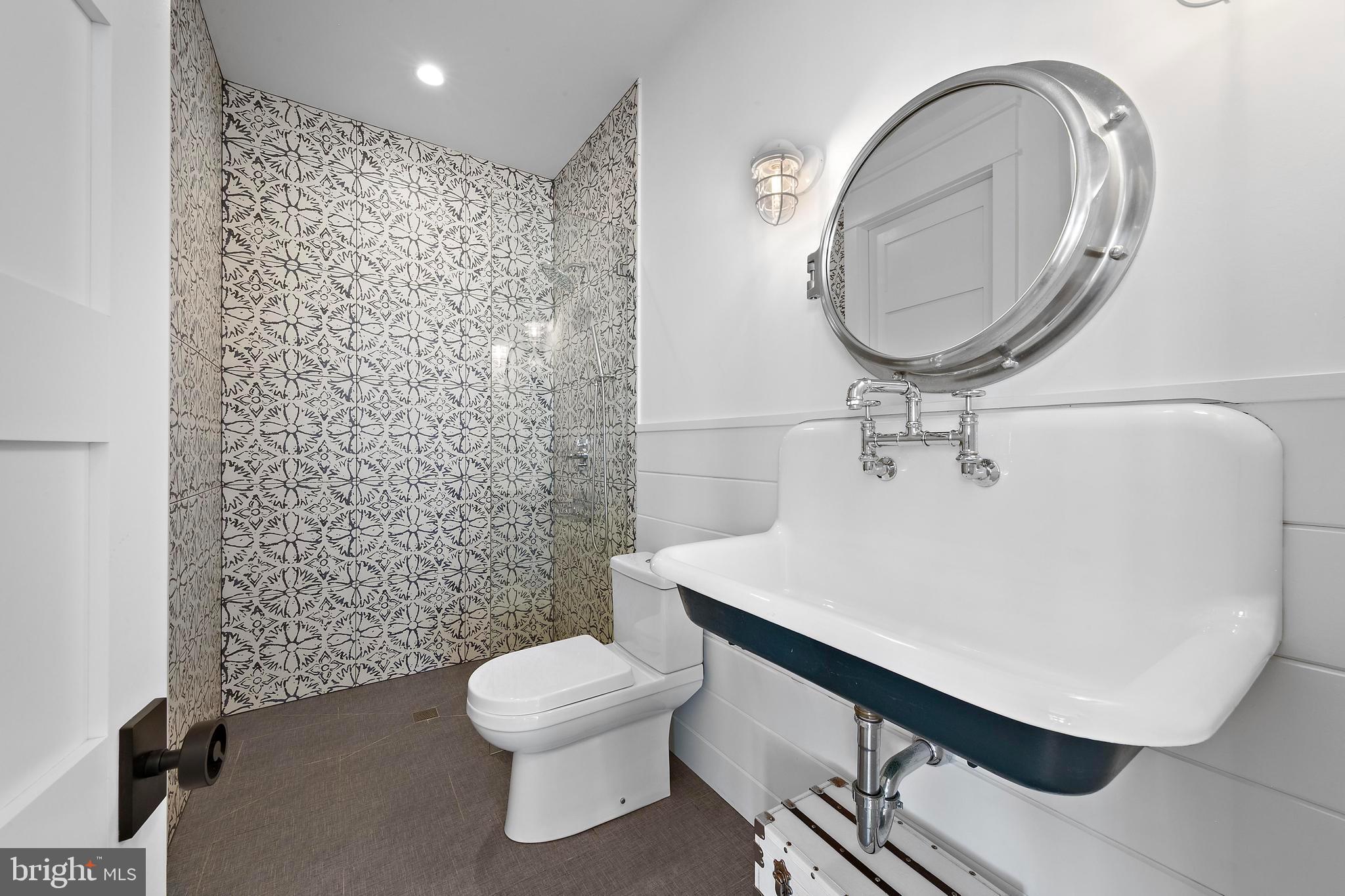 917 S ATLANTIC AVENUE