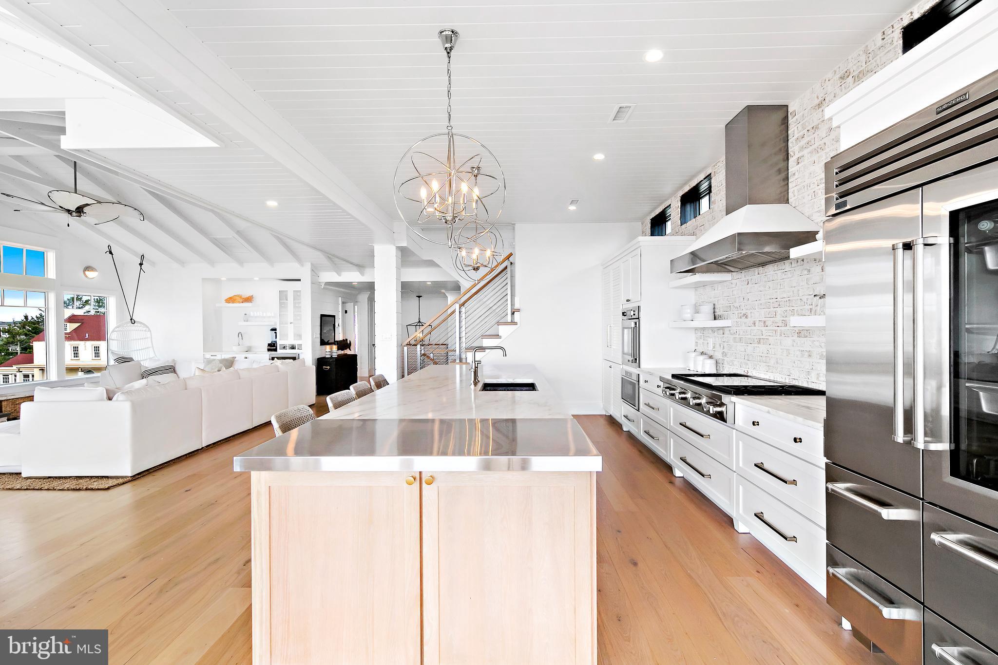 917 S ATLANTIC AVENUE