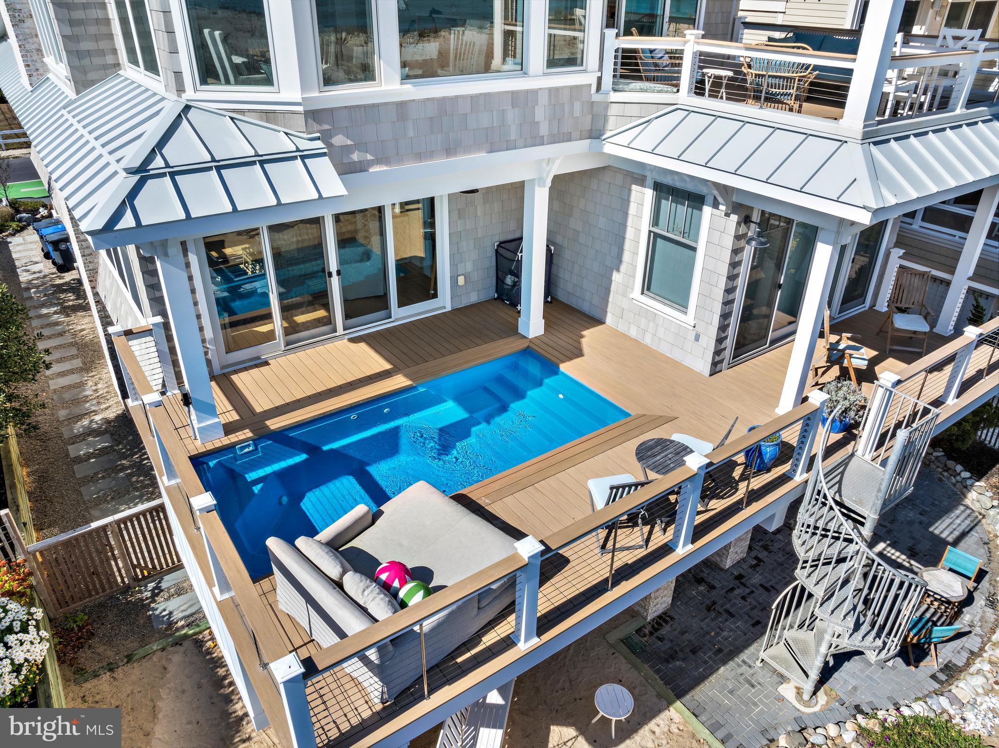 917 S ATLANTIC AVENUE