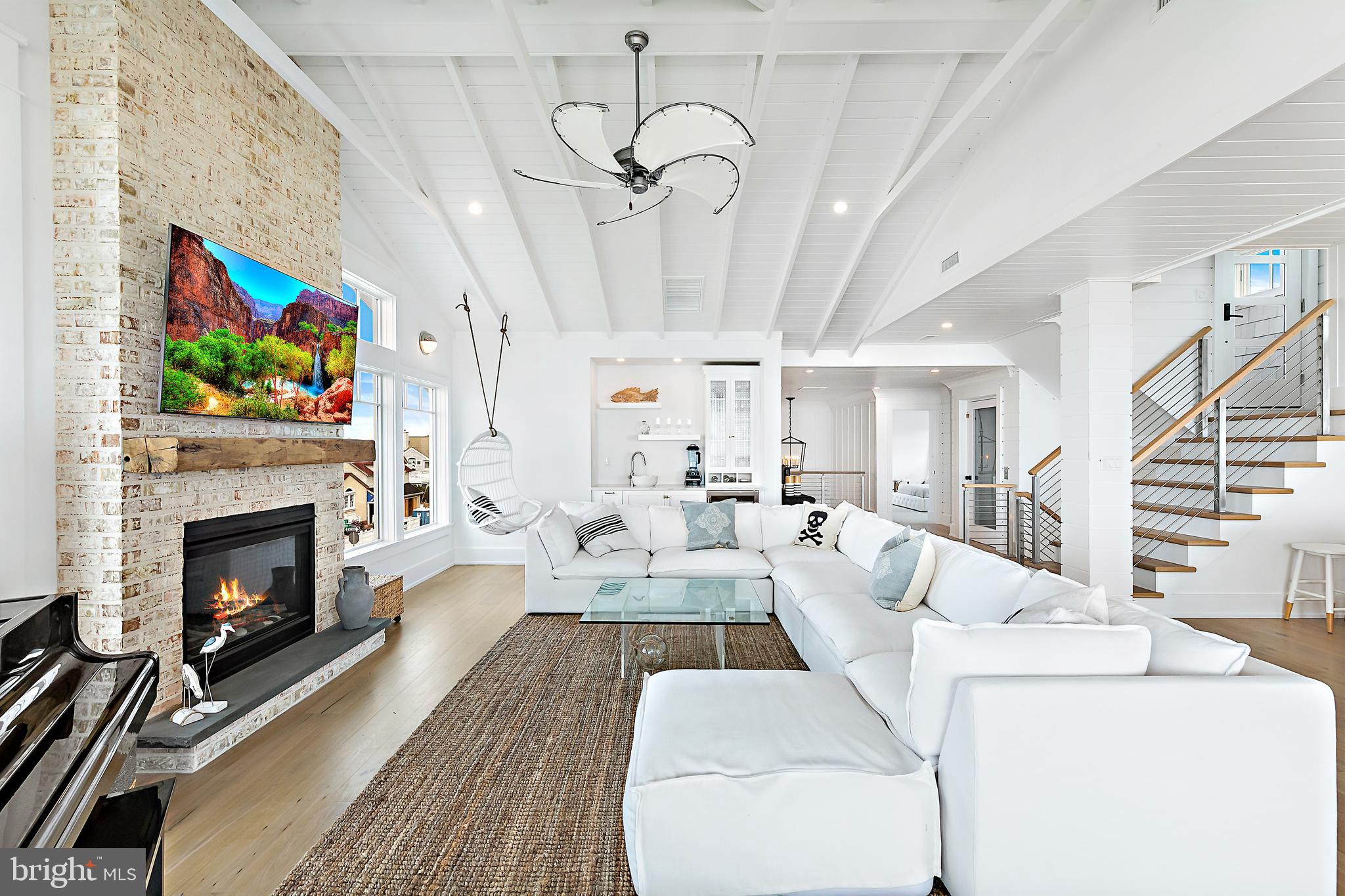 917 S ATLANTIC AVENUE