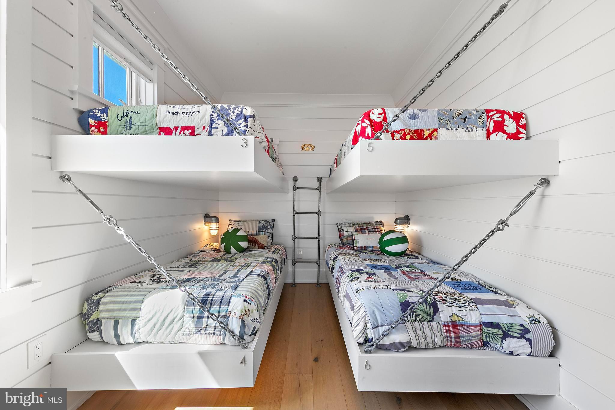 917 S ATLANTIC AVENUE