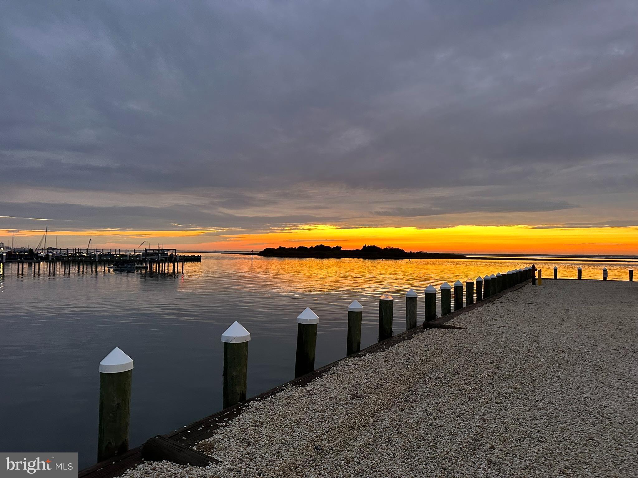 2609 LONG BEACH BOULEVARD