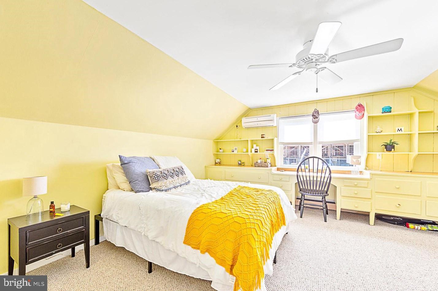 2609 LONG BEACH BOULEVARD