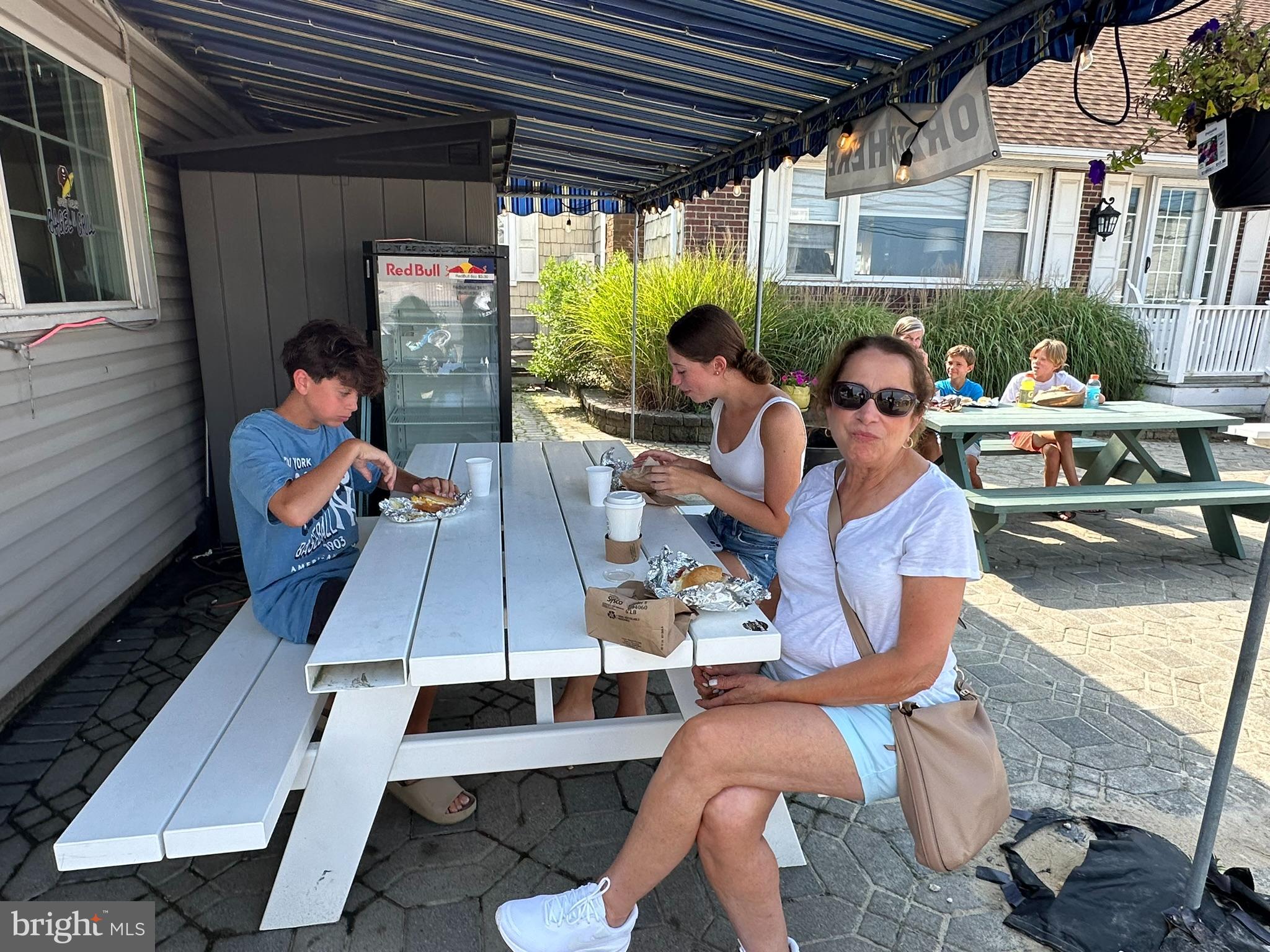 2609 LONG BEACH BOULEVARD