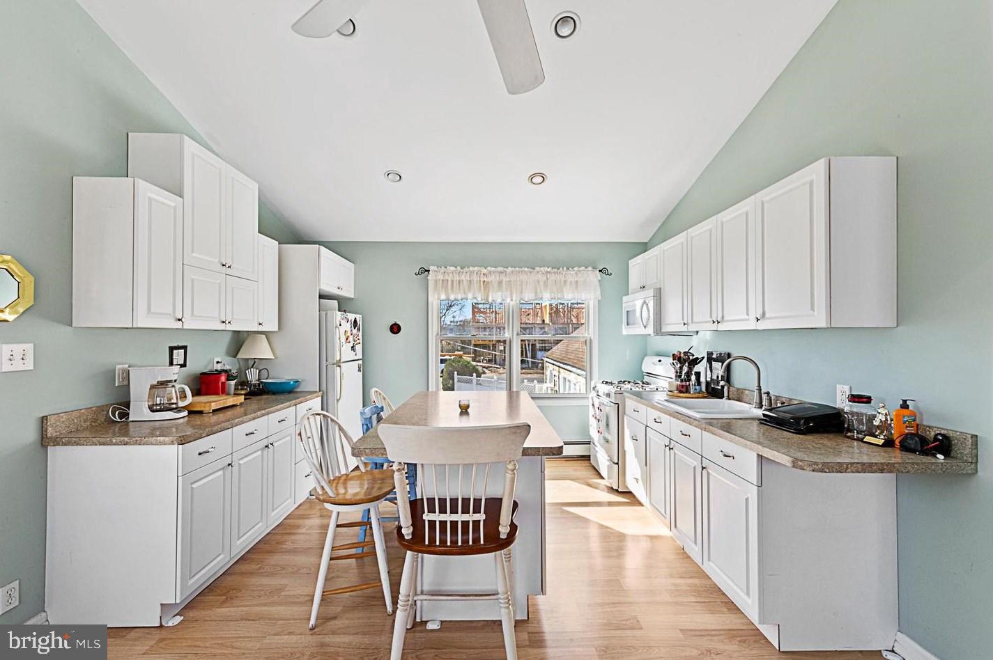 2609 LONG BEACH BOULEVARD