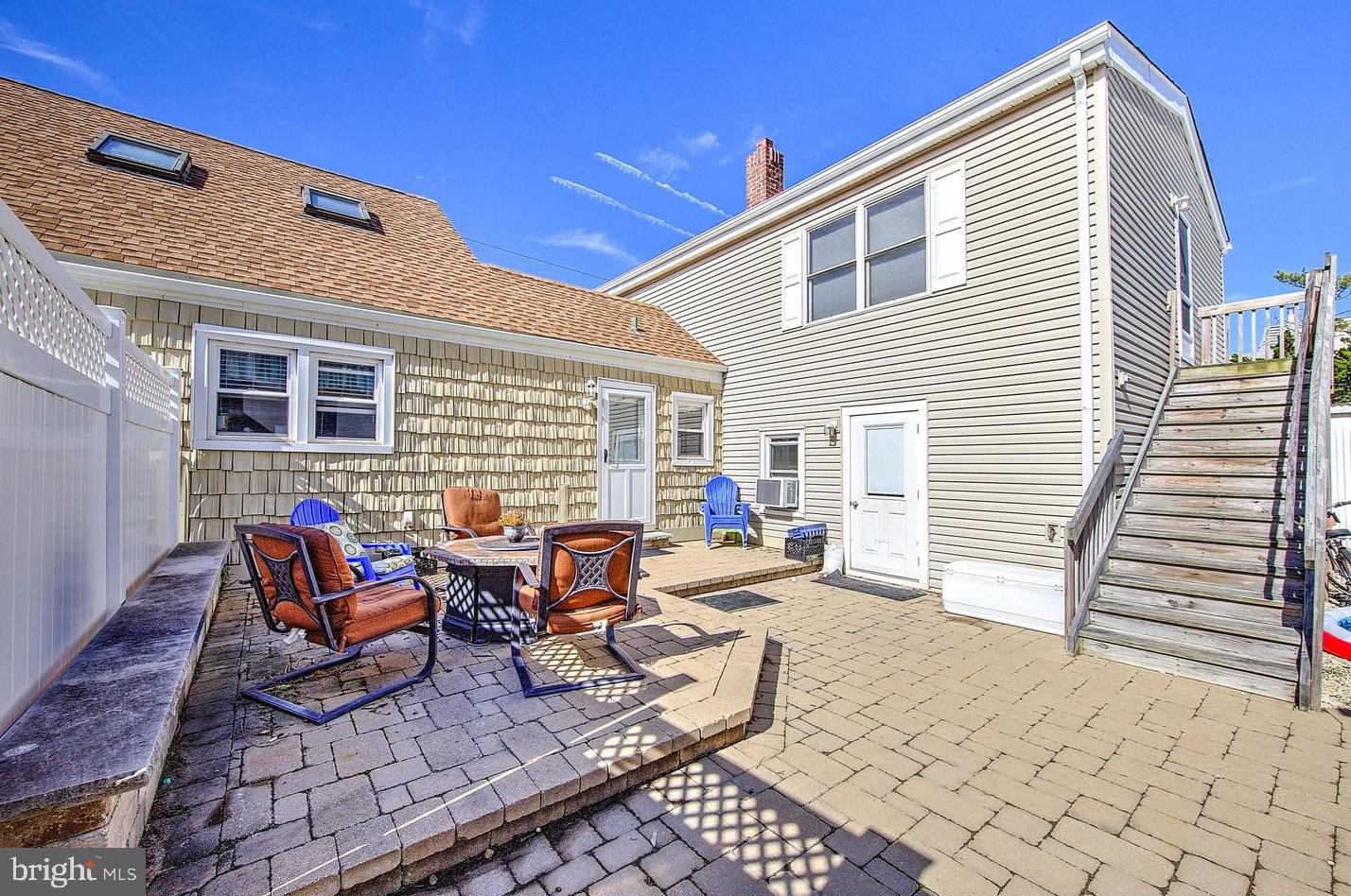 2609 LONG BEACH BOULEVARD