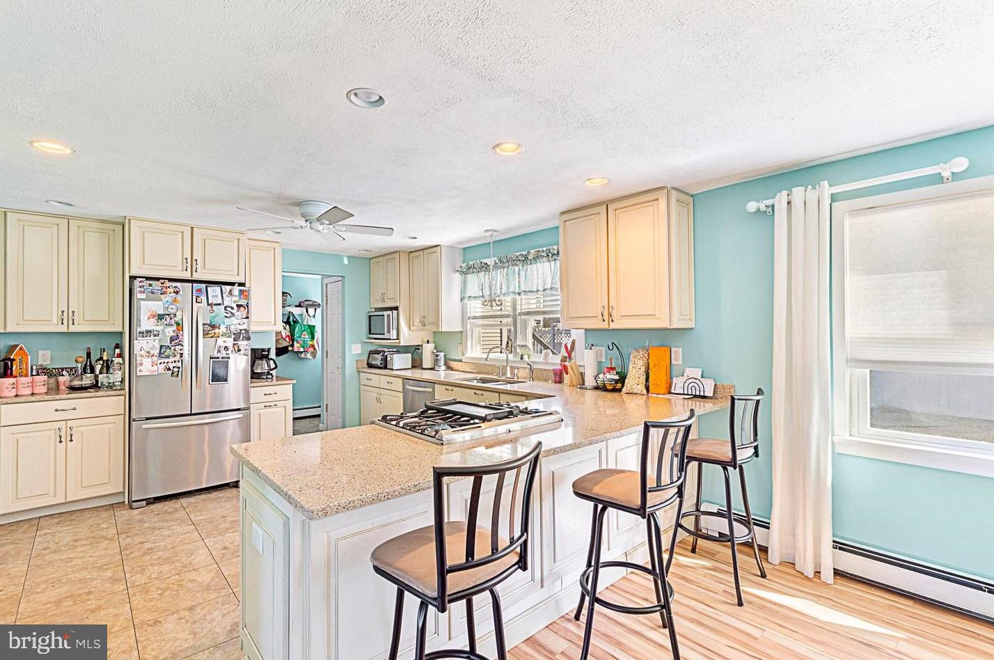 2609 LONG BEACH BOULEVARD