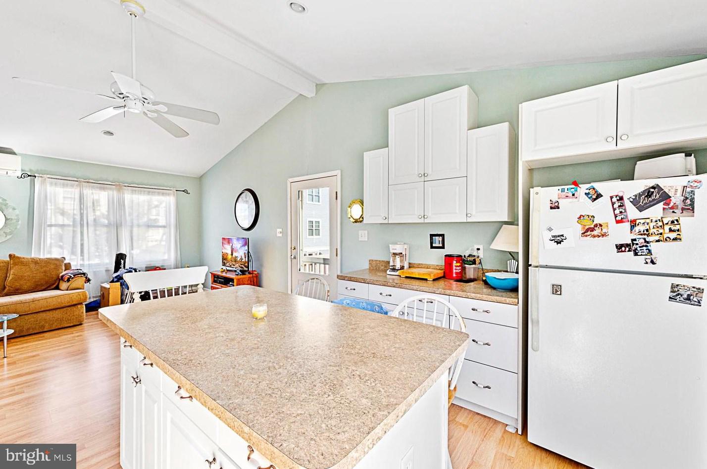 2609 LONG BEACH BOULEVARD