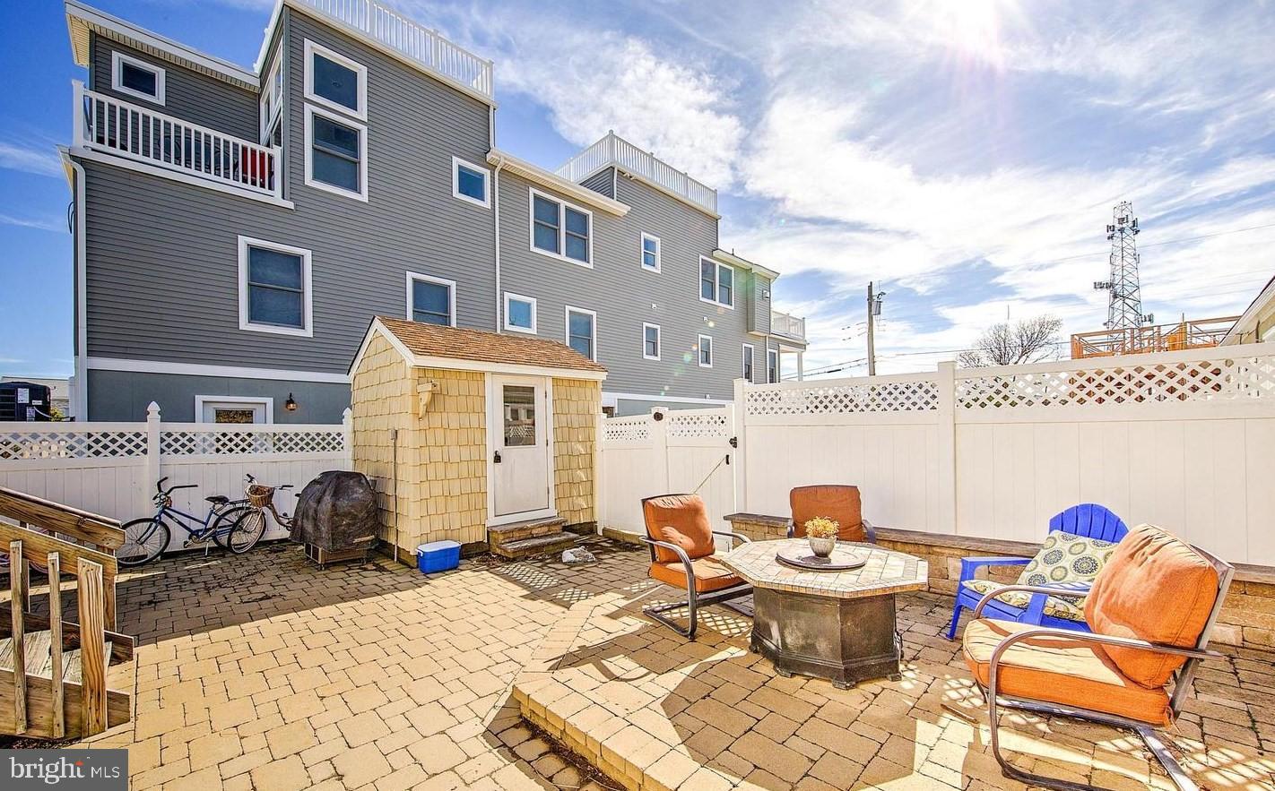 2609 LONG BEACH BOULEVARD