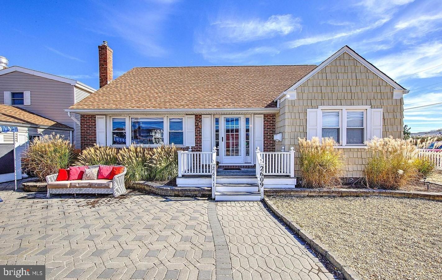 2609 LONG BEACH BOULEVARD