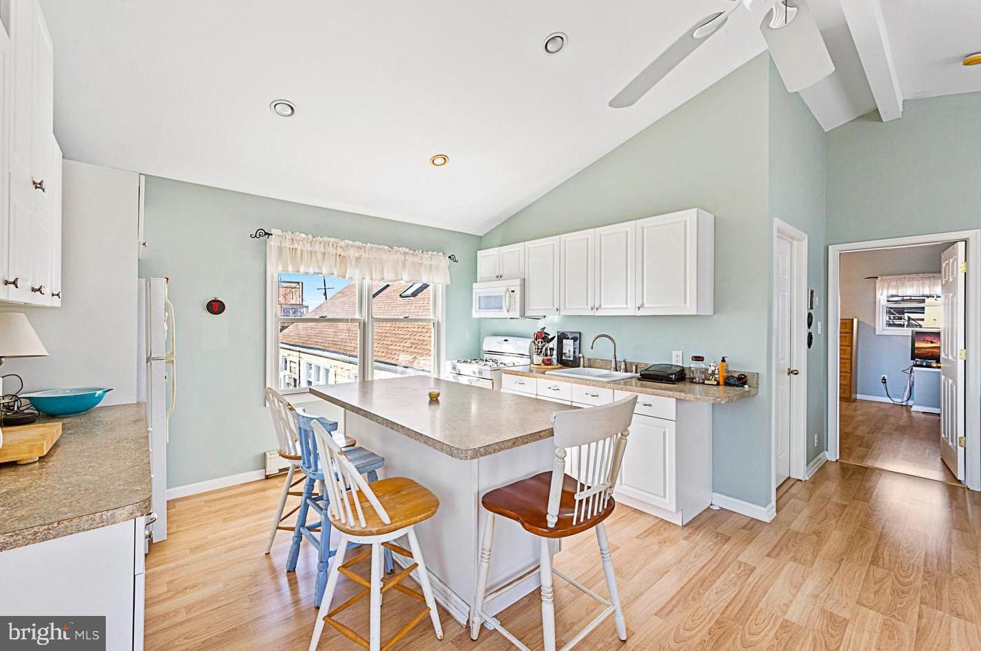 2609 LONG BEACH BOULEVARD