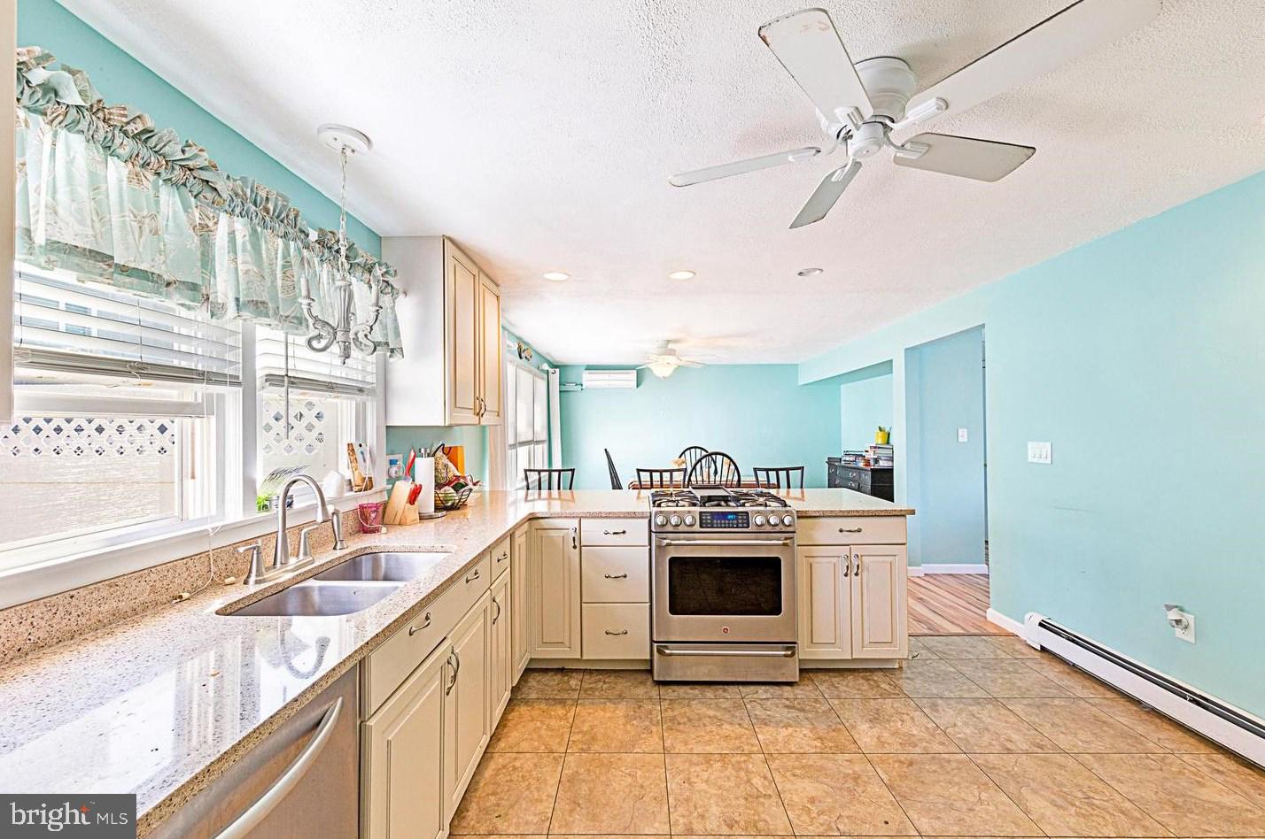 2609 LONG BEACH BOULEVARD