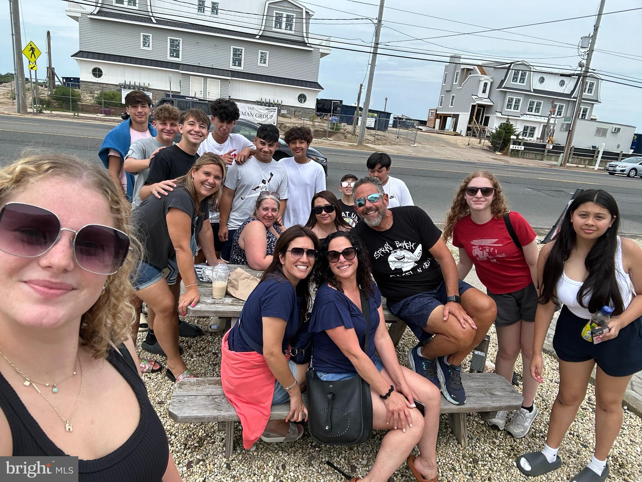 2609 LONG BEACH BOULEVARD