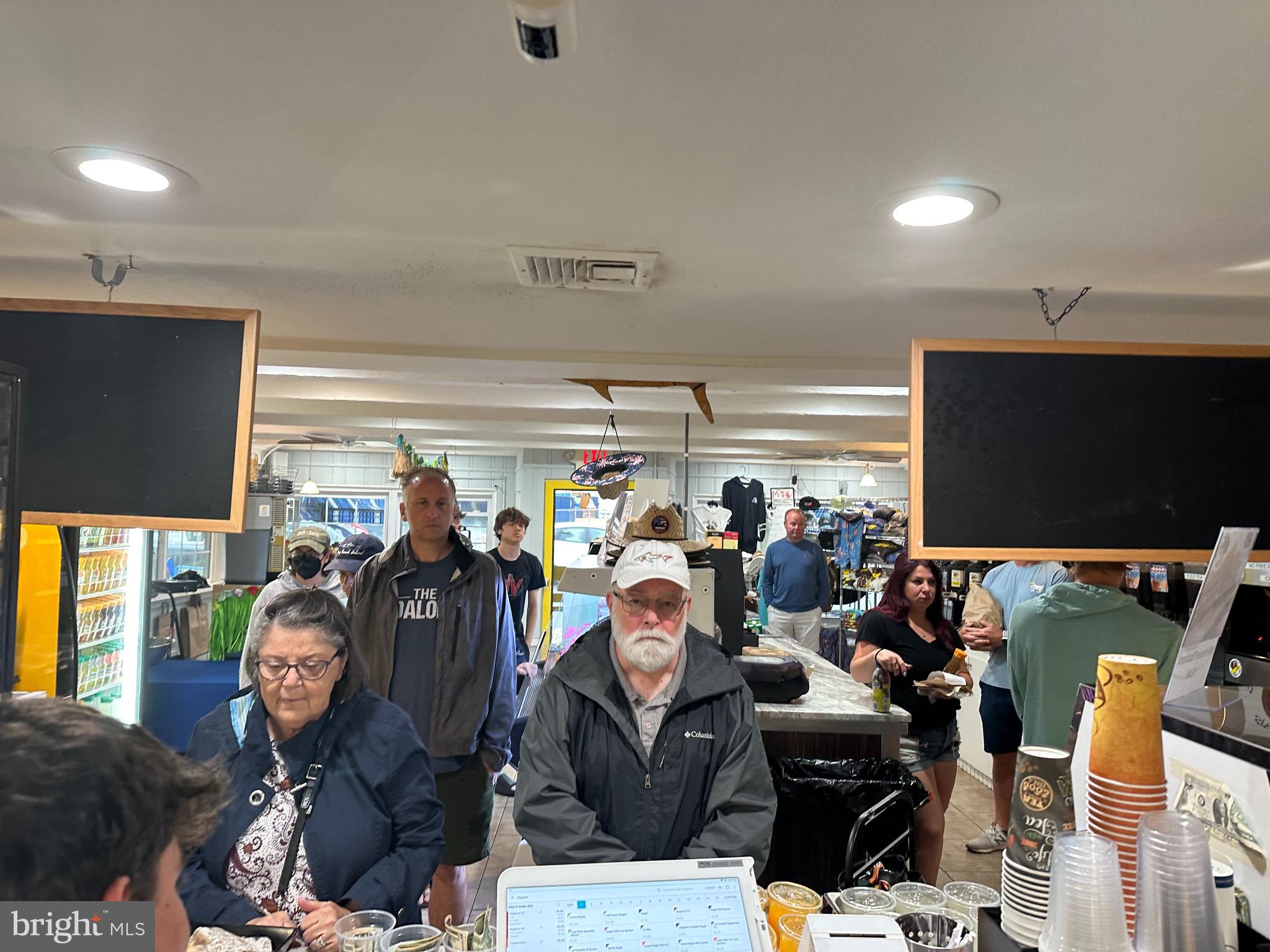 2609 LONG BEACH BLVD