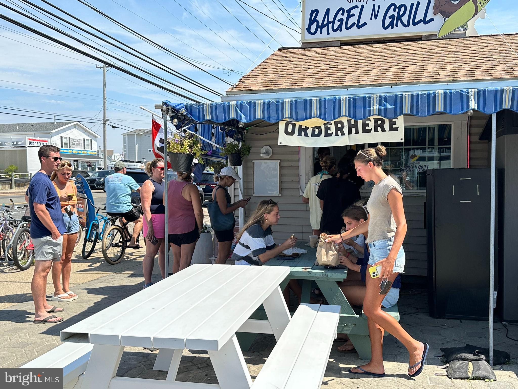 2609 LONG BEACH BLVD