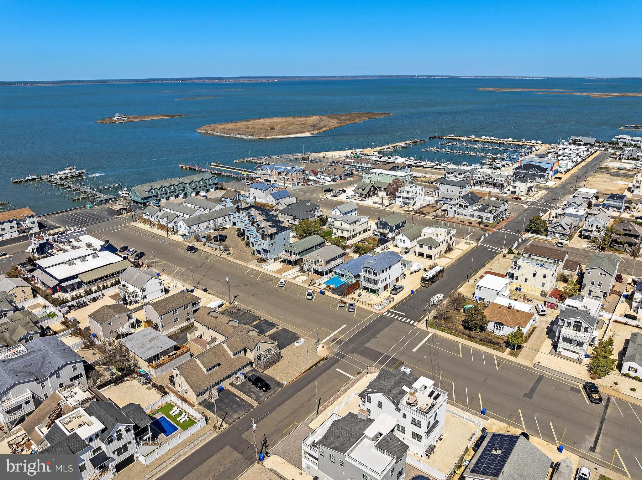 500 ENGLESIDE AVENUE UNIT 3