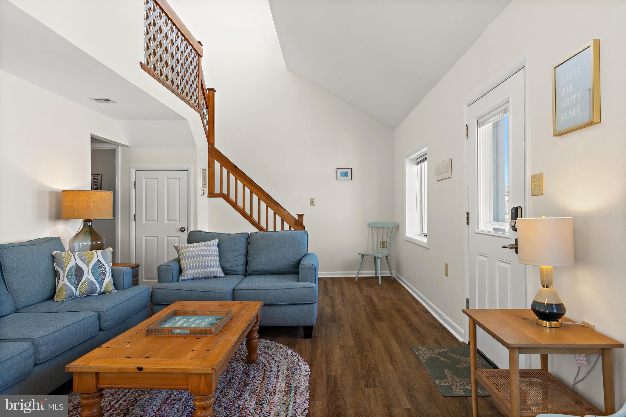 500 ENGLESIDE AVENUE UNIT 3