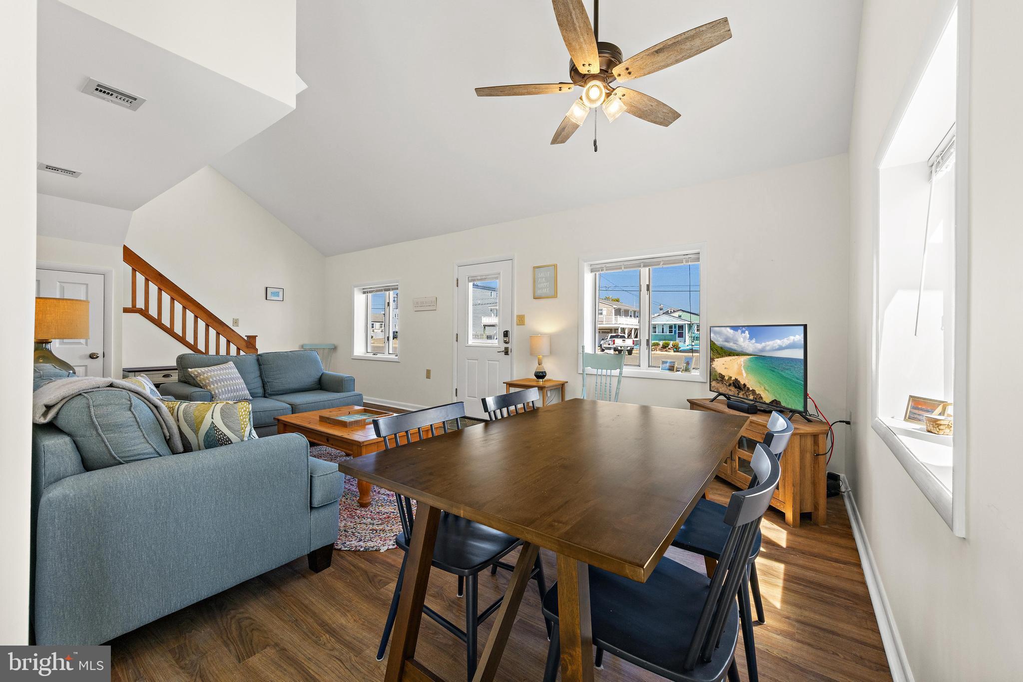 500 ENGLESIDE AVENUE UNIT 3