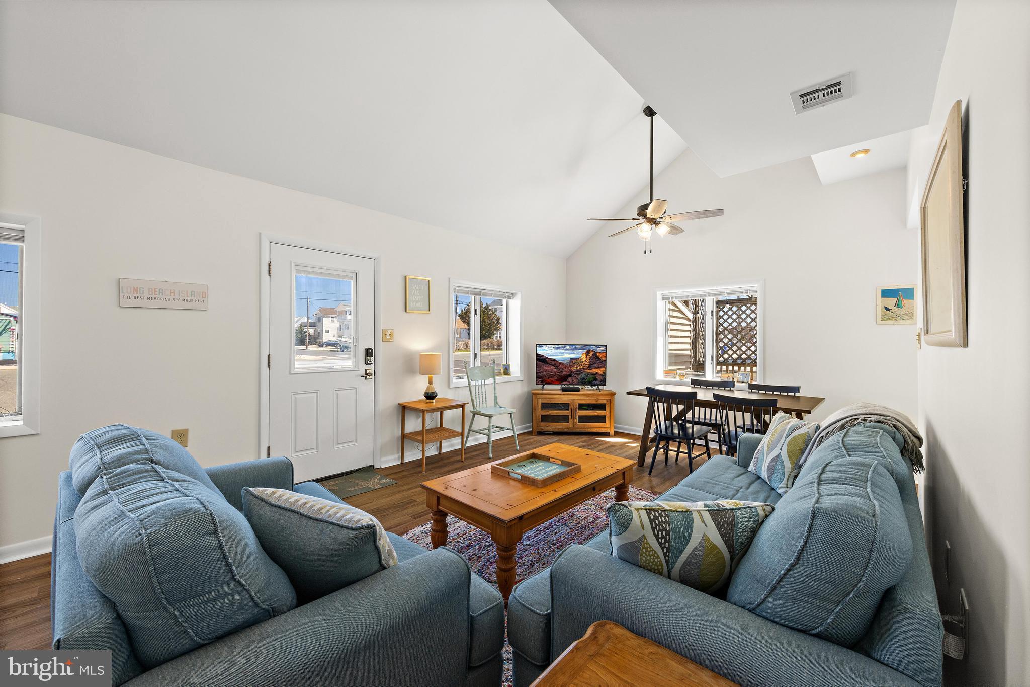 500 ENGLESIDE AVENUE UNIT 3