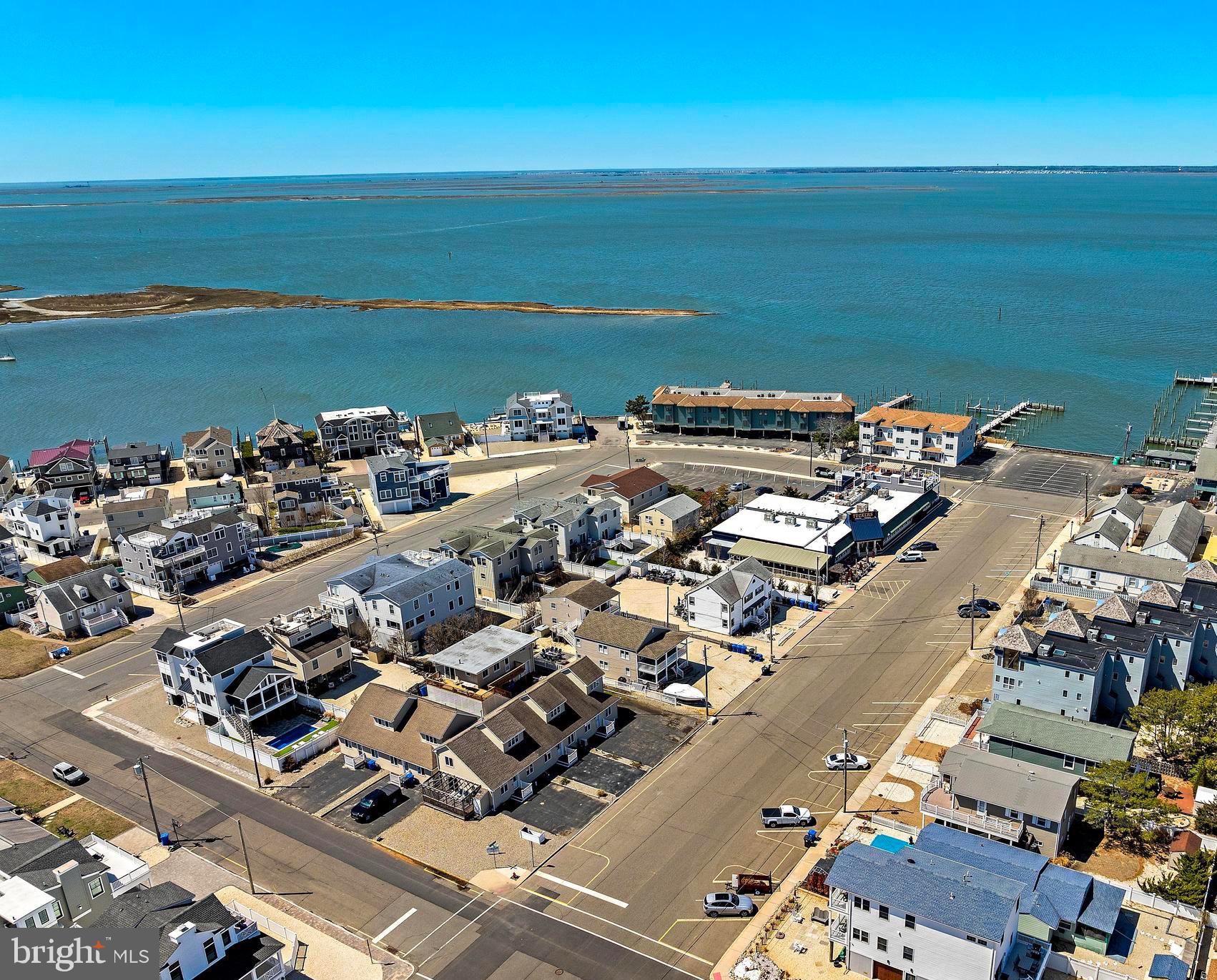 500 ENGLESIDE AVENUE UNIT 3