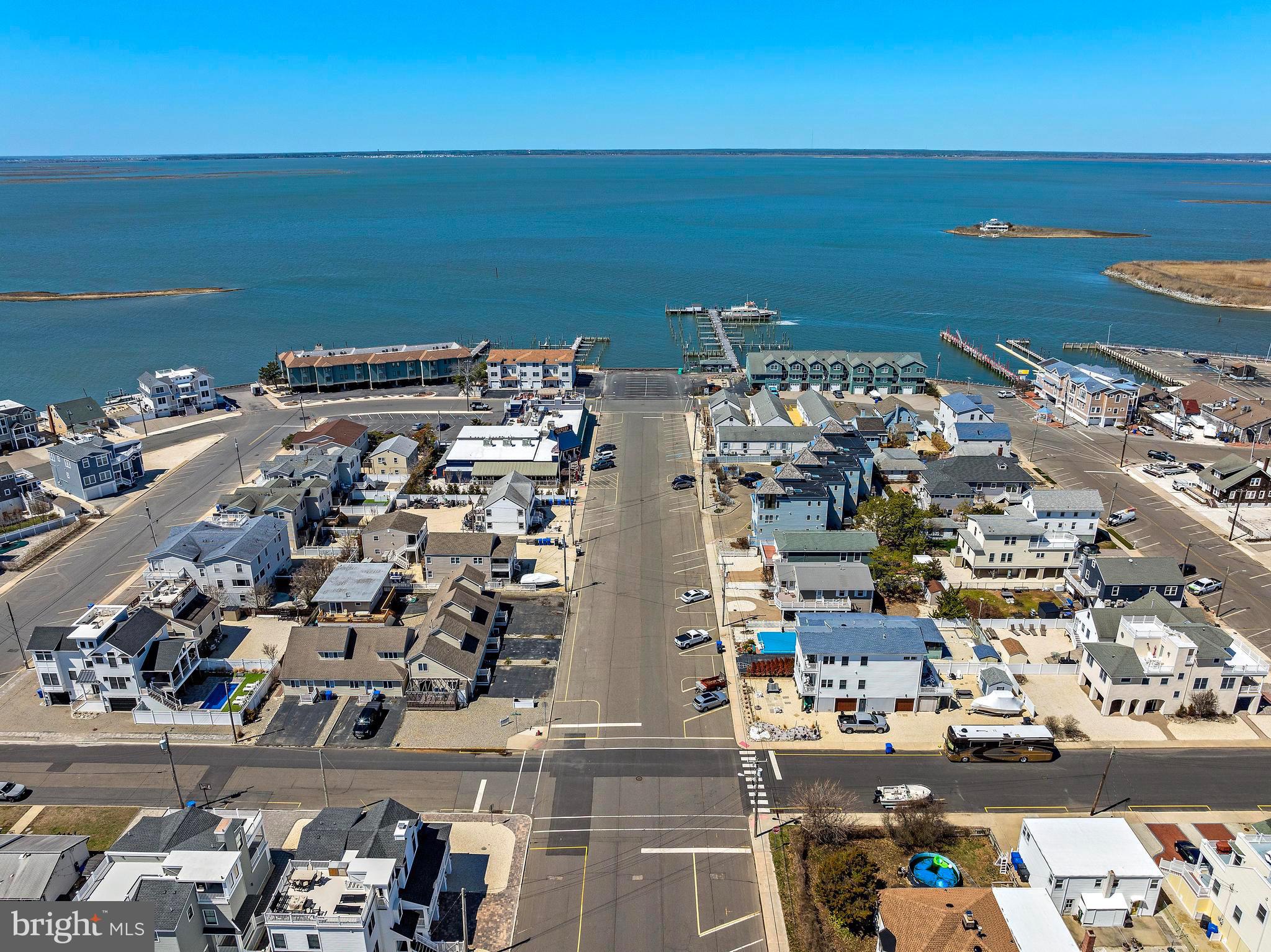 500 ENGLESIDE AVENUE UNIT 3