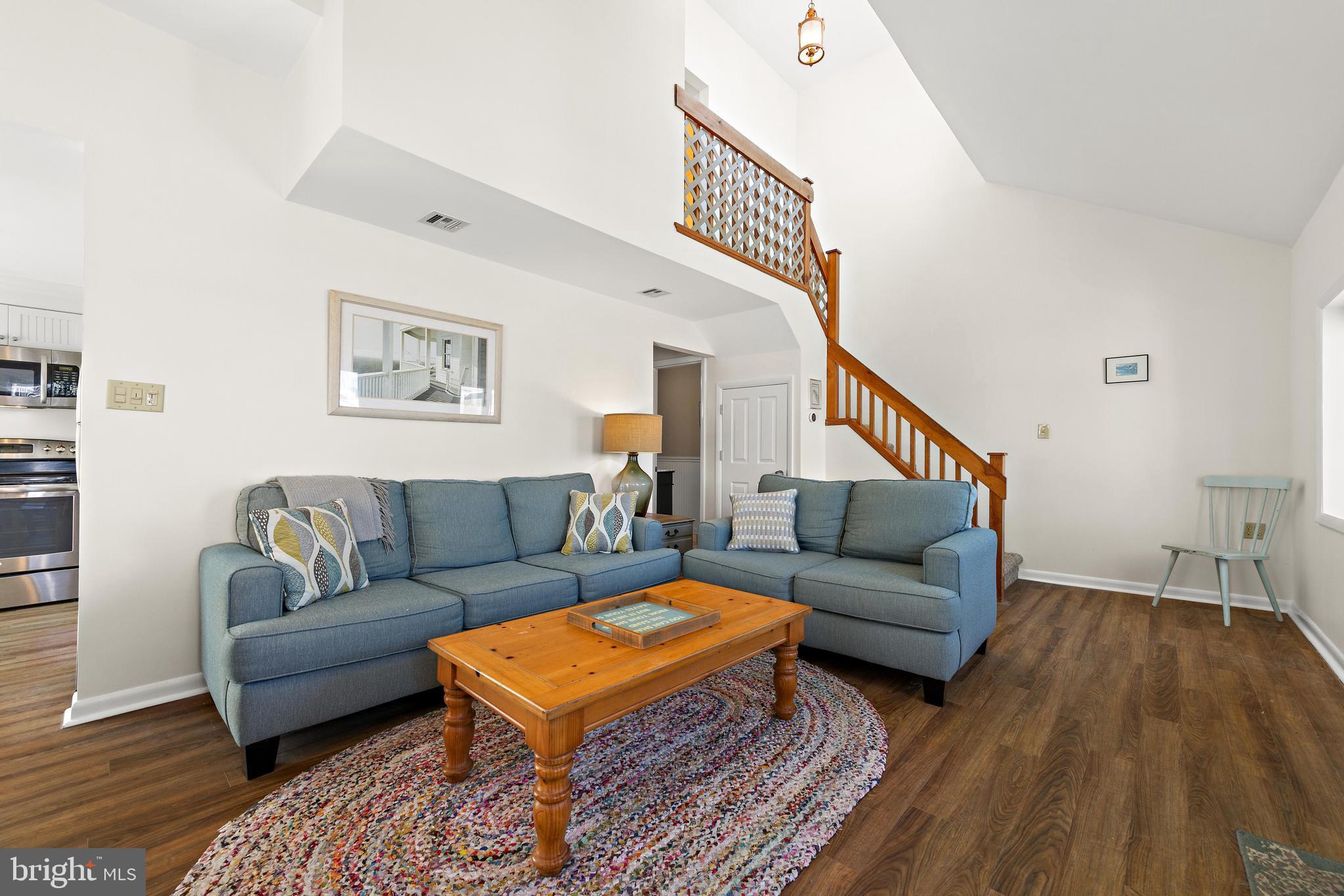 500 ENGLESIDE AVENUE UNIT 3