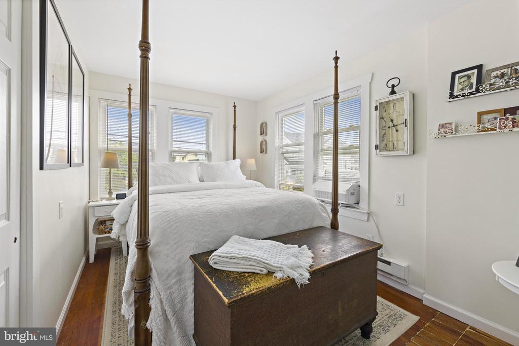 210 N BEACH AVENUE
