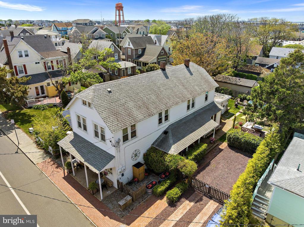 210 N BEACH AVENUE