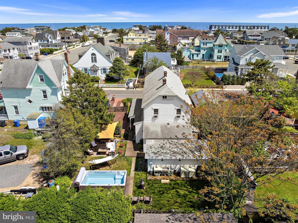 210 N BEACH AVENUE